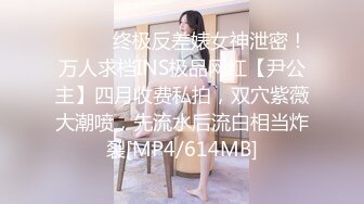 kcf9.com-学校女厕全景后拍漂亮学妹的极品美鲍