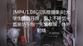 白长裙气质美女